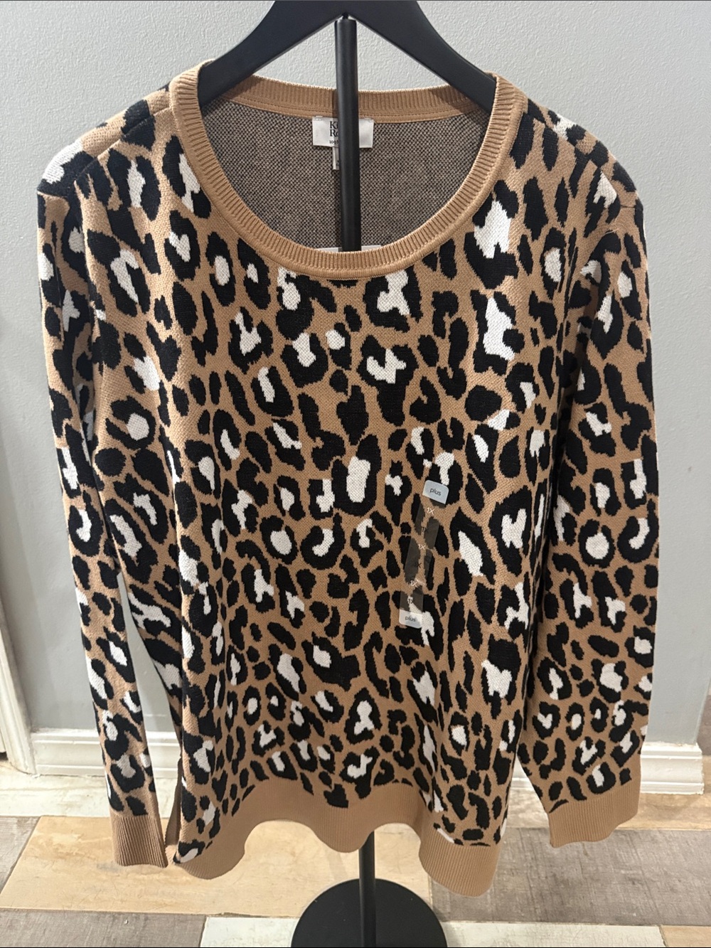 Kim Rogers Leopard Print Crewneck Sweater - Camel Black White